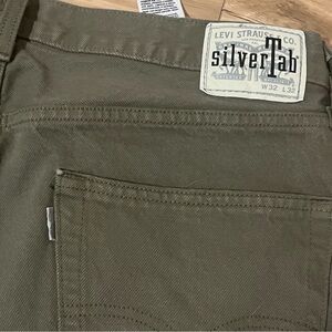 Loose Fit SIlverTab